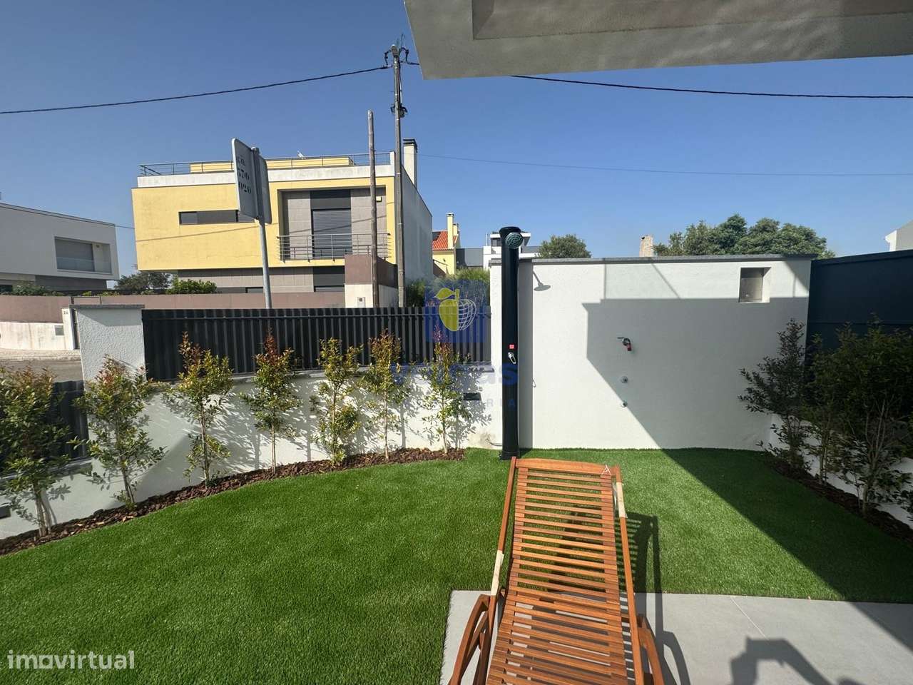 Moradia T4 C/ Piscina -  Bairro Primavera-12