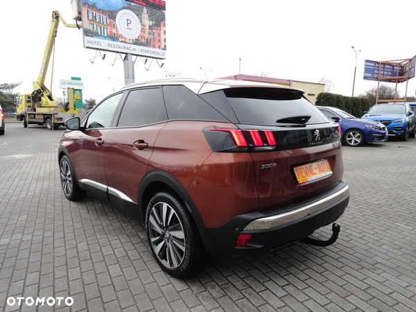 Peugeot 3008 1.5 BlueHDi Allure S&S - 5