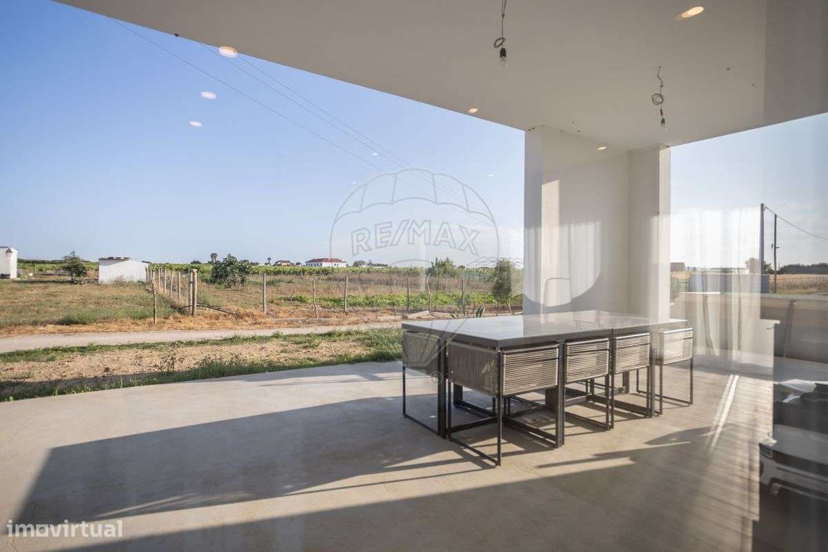 Moradia T4 para venda-11