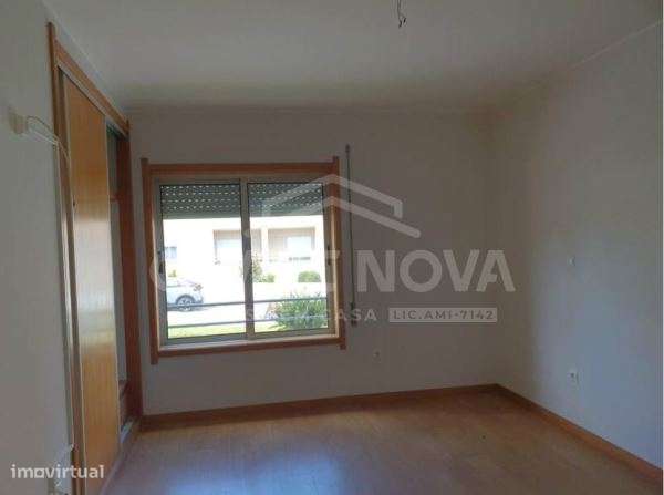 T2 c/ Lugar de Garagem em Valbom - Grande imagem: 4/13