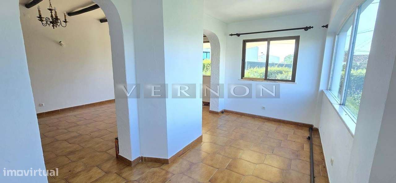 Algarve, Carvoeiro, para venda, moradia T3 com garagem, em localização-11
