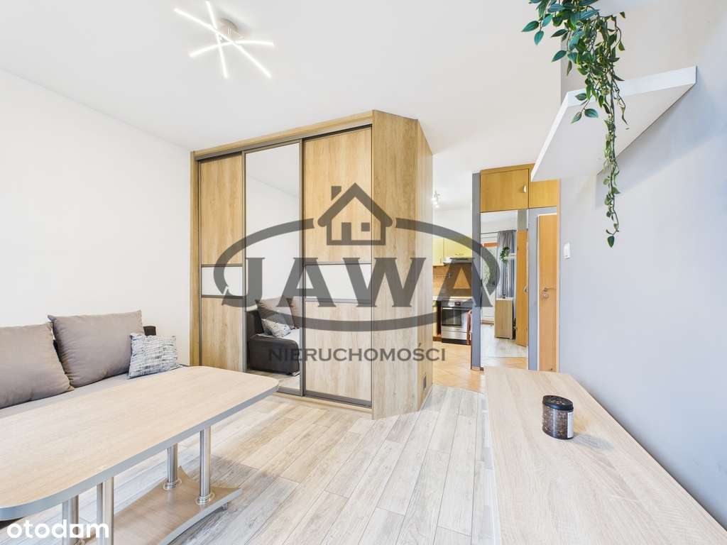 2pok*2002 rok*widok na las*teren zamknięty*parking-1