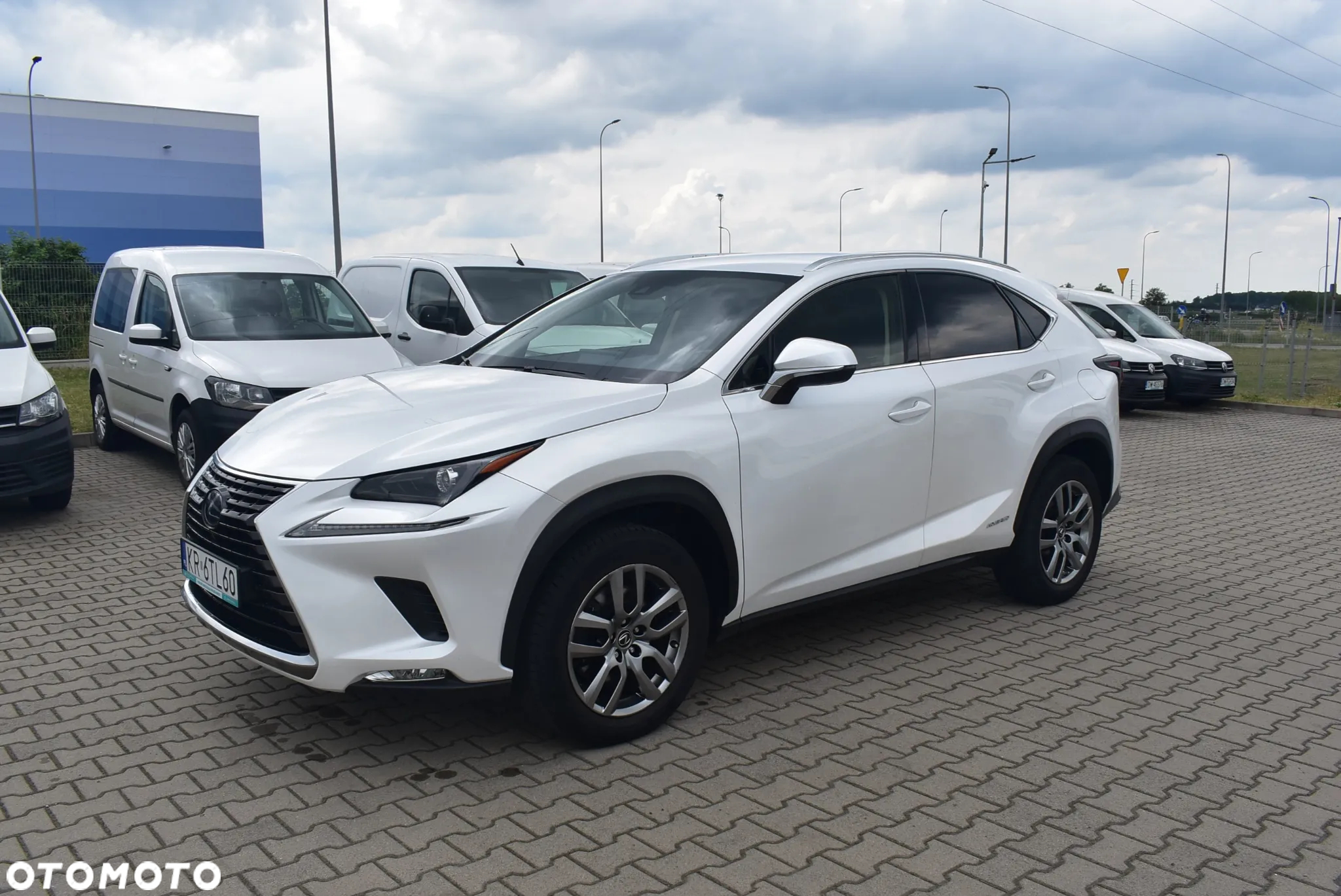 Lexus NX - 3