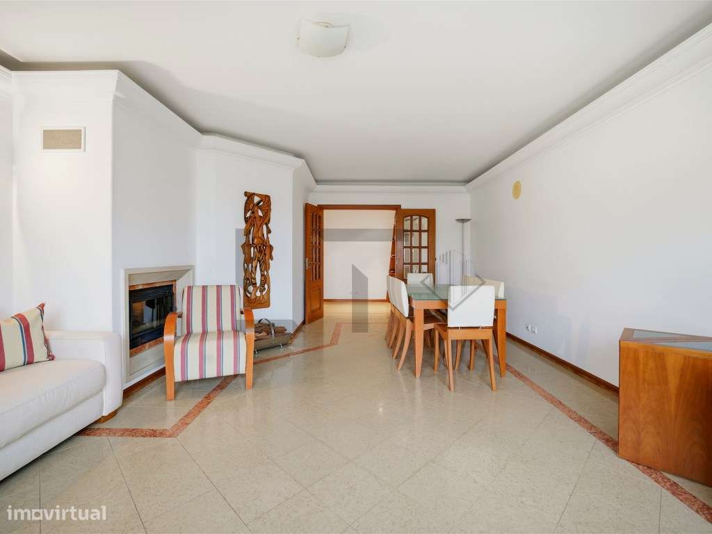 Excelente ApartamentoT3 para Arrendamento com Garagem Dupla e Vista... - Grande imagem: 3/22