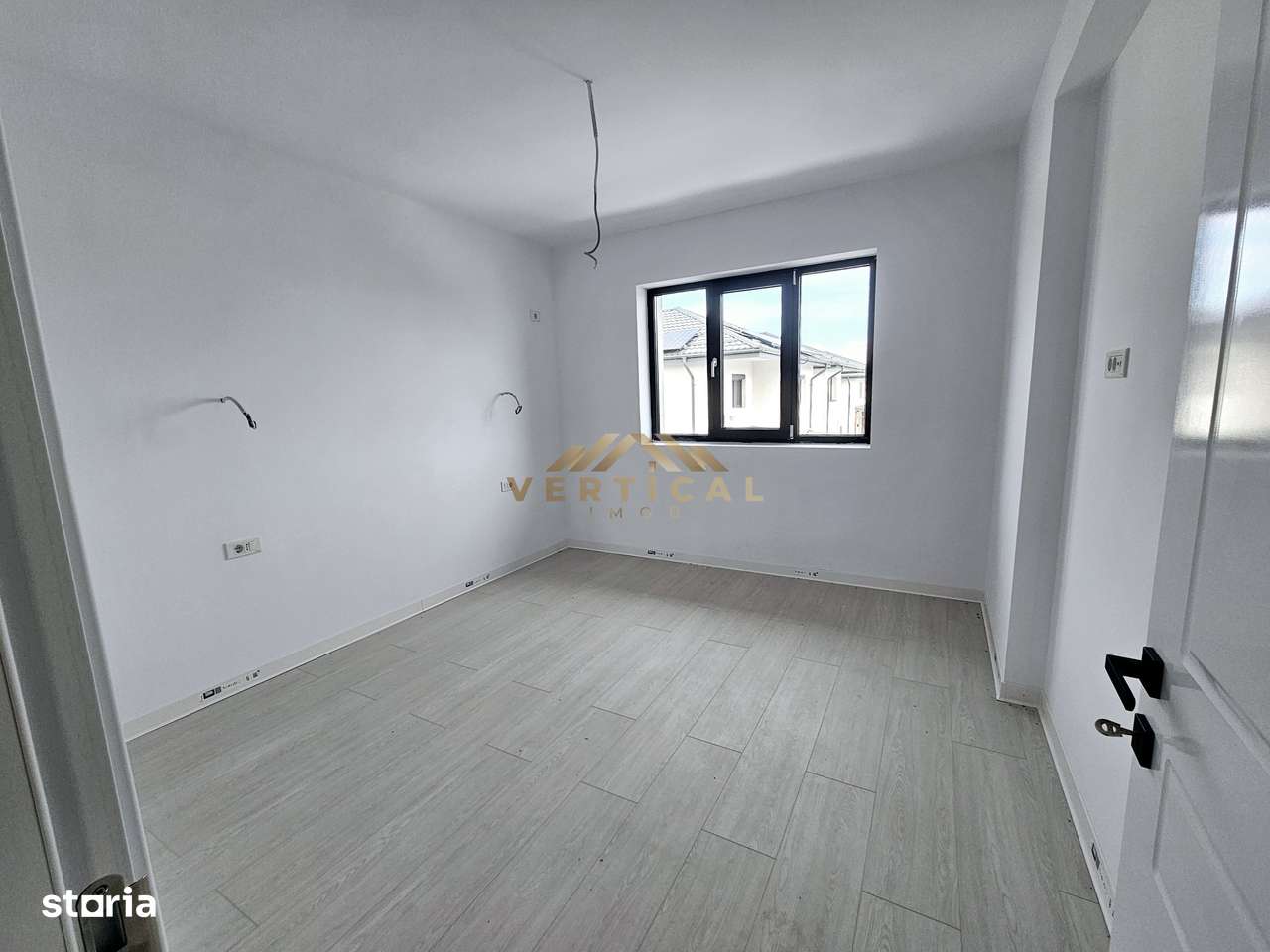 Vila 4 camere in comuna Berceni-10