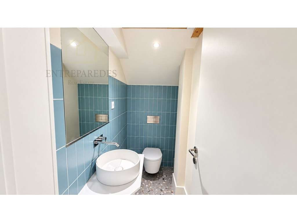 LOFT T1 com mezzanine e jardim para comprar em Cedofeita, Porto-5