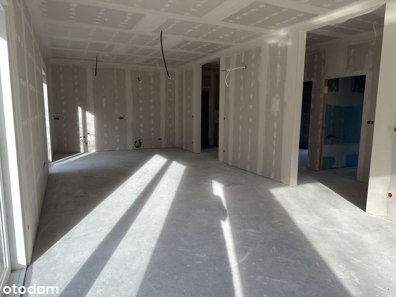 Parterowy dom jednorodzinny Nowoczesna stodoła 115 m2 przy lesie - Pełny obrazek: 5/19