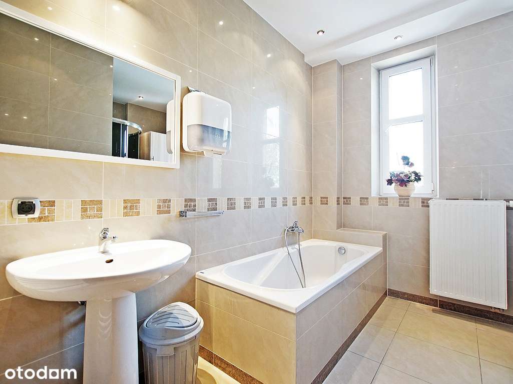 Gdynia Centrum/ 3 przestronne pokoje/ 2 balkony-7