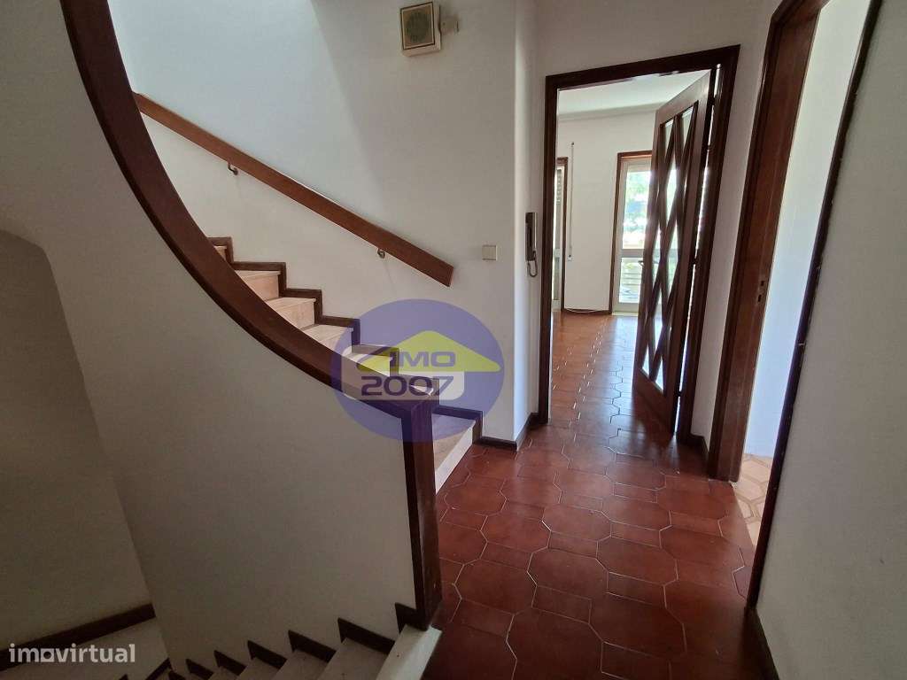 Moradia T3 em Miramar-4