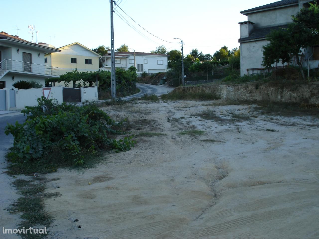 Terreno construção-Lodares Lousada