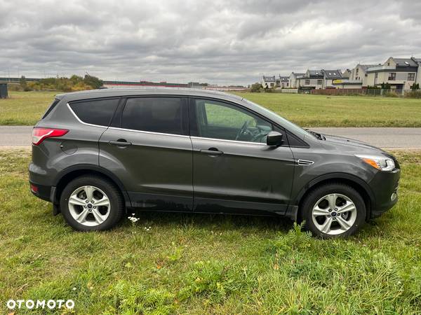 Ford Escape 1.6 EcoBoost AWD SE - 2