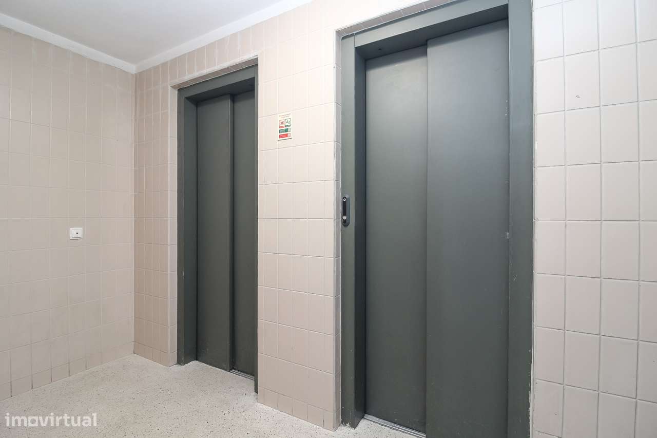 T2 Mobilado e Equipado Centro de Paredes-16