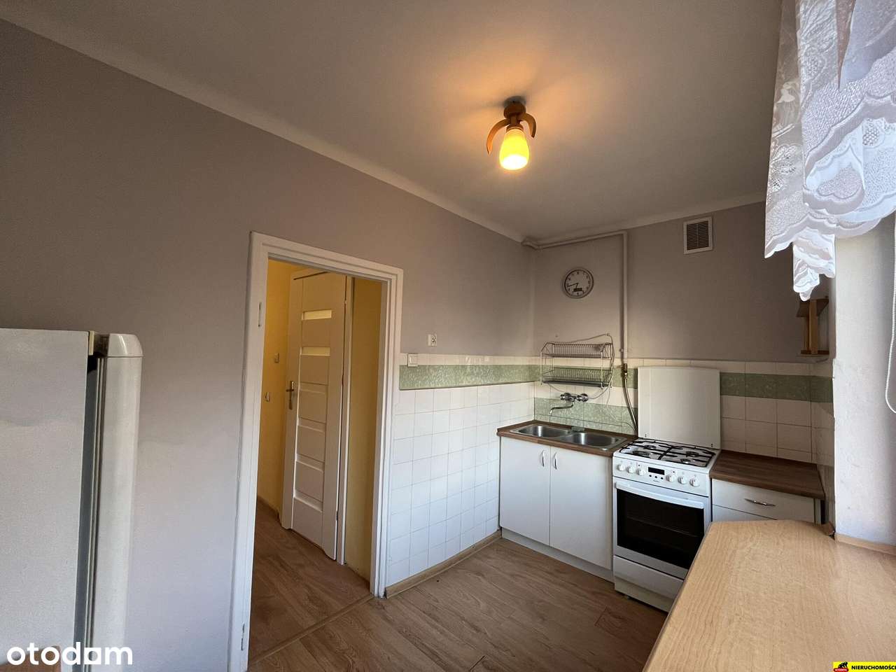 Mieszkanie 2 pok, 54m2, LOGGIA, 1 PIĘTRO, DUŻA PIWNICA+STRYCH-3