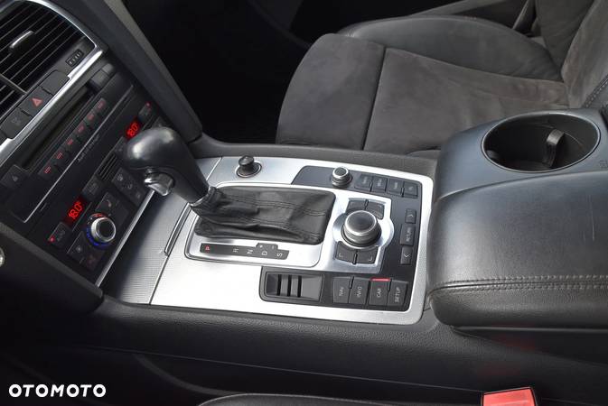 Audi Q7 3.0 TDI Quattro Tiptronic - 38