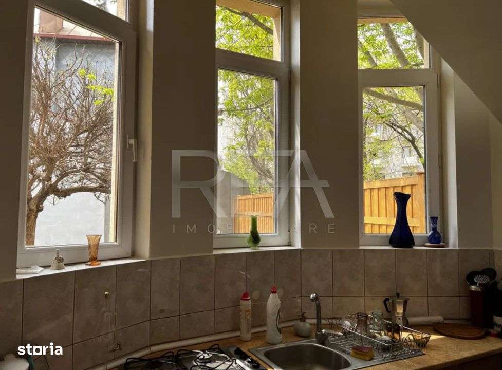 3 Camere | Piata Victoriei |  Parter in vila interbelica - Imagine principală: 5/9