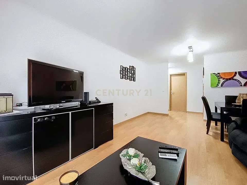Apartamento T2 Renovado no Livramento – Conforto, Modernidade e Excele - Grande imagem: 4/23