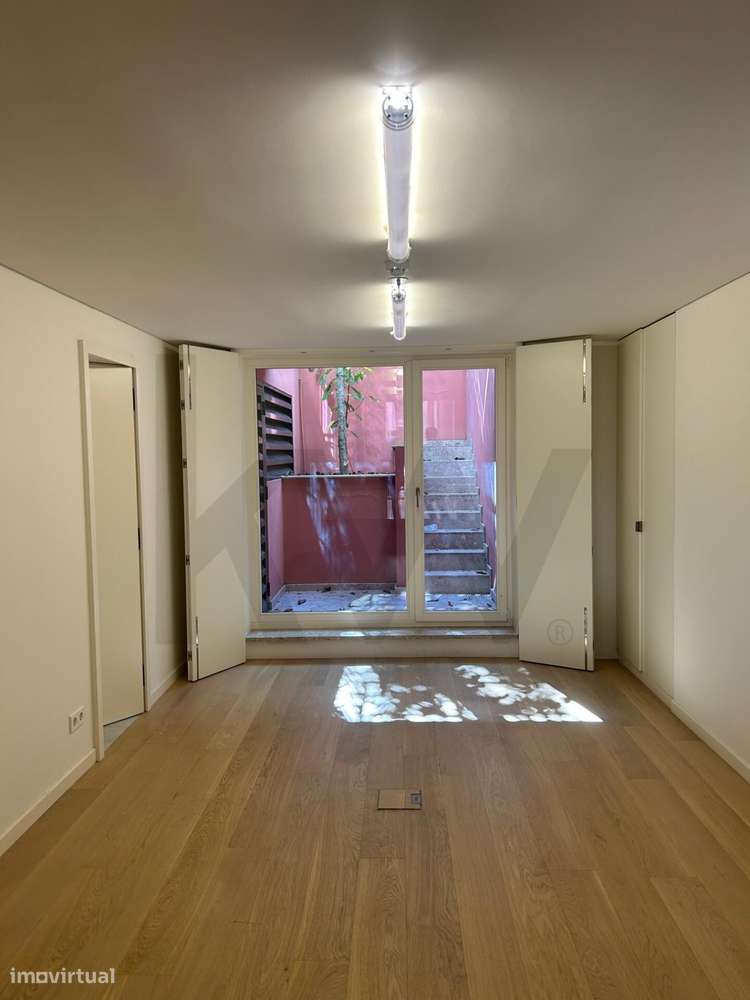 Loja em Campo de Ourique para arrendar - Grande imagem: 5/31