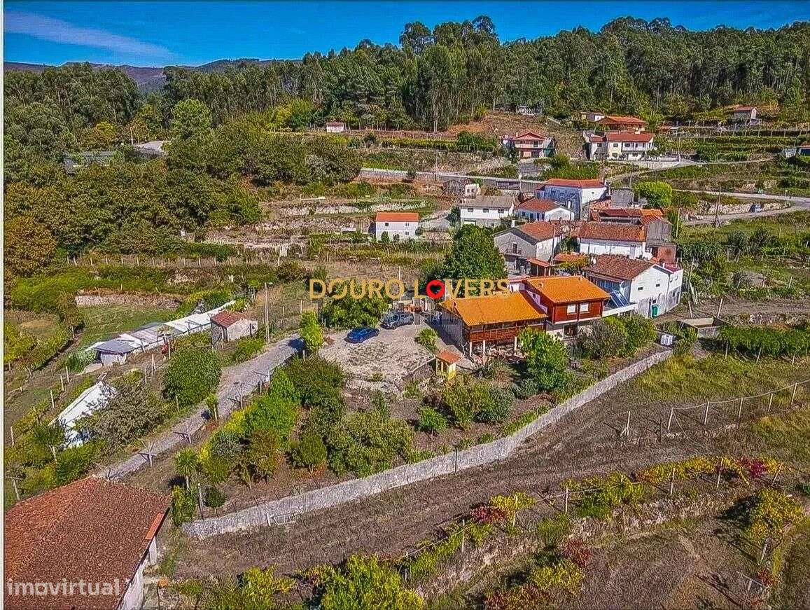 MORADIA T4 EM ROGE - VALE DE CAMBRA-24