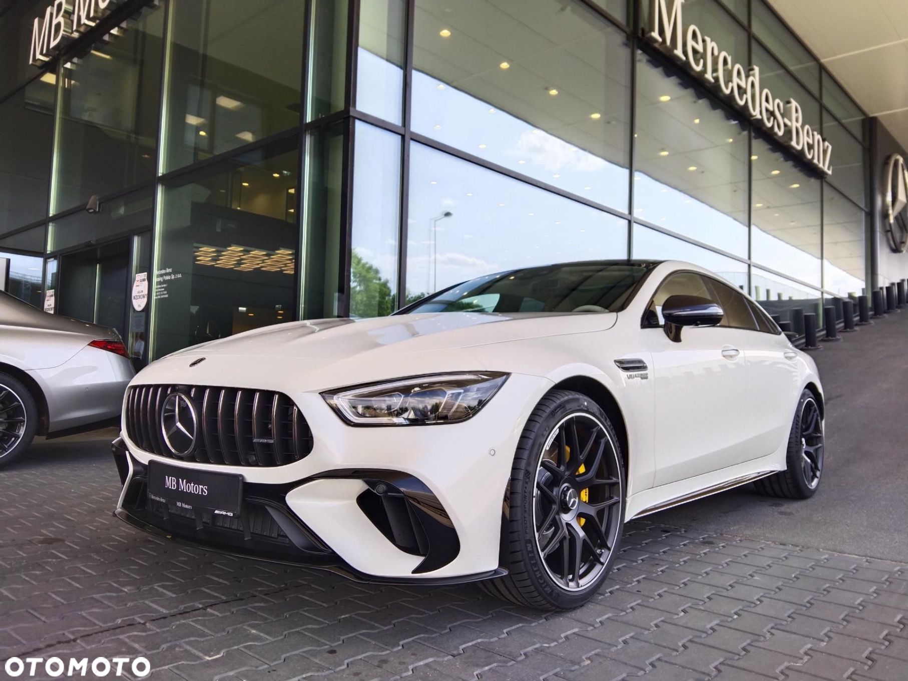 Mercedes-Benz AMG GT - 1