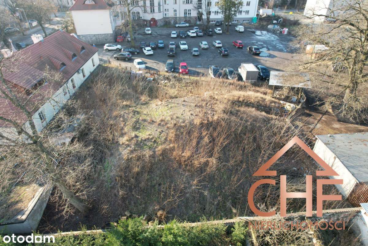 Działka pod zabudowę wielorodzinną-8