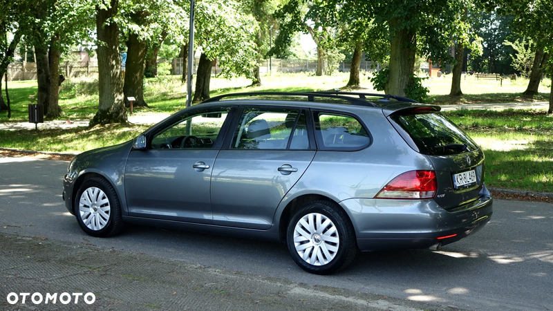 Volkswagen Golf - 29