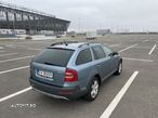 Skoda Octavia Combi 2.0 TDI 4x4 Elegance - 4