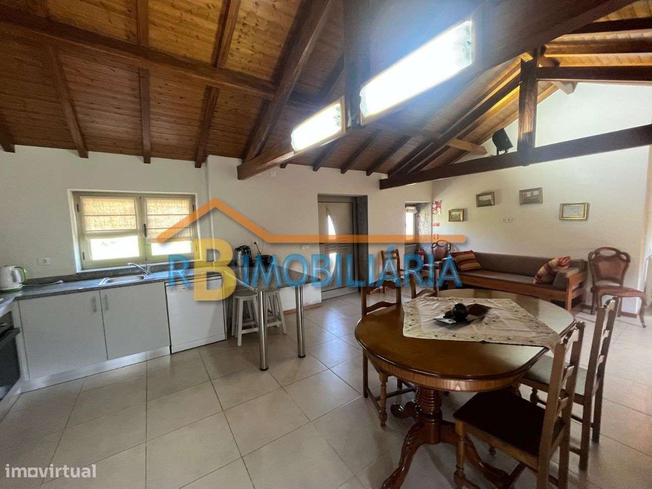 Moradia V1 em Fragoselas, São Pedro do Sul-12