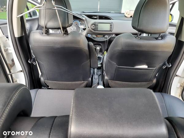 Toyota Yaris Hybrid 1.5 VVT-i Comfort - 9