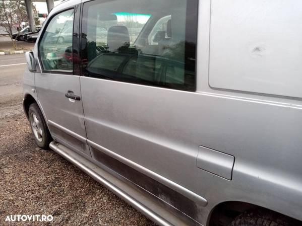 Dezmembrez Mercedes Vito 2.3 diesel 199 - 2