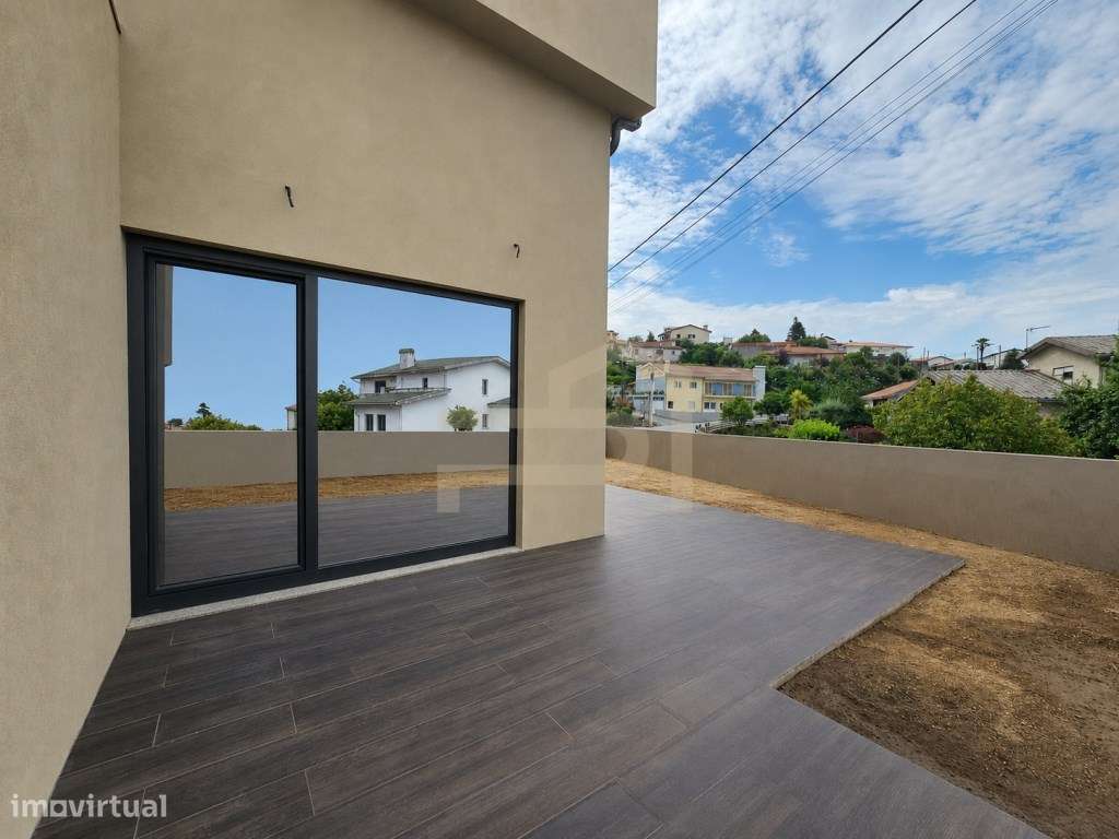 Moradia T2 em Mouquim, Vila Nova de Famalicão-22