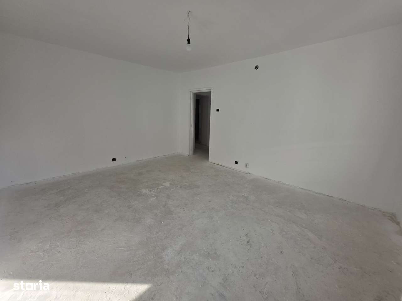 Calea Vitan, vav mall Vitan, bloc 1987, stradal, bloc reabilitat - Imagine principală: 5/12