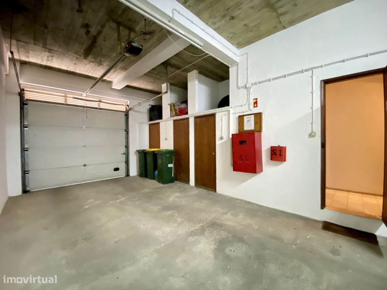 T3 Renovado com Terraço de 95 m²+Garagem + Arrecadação-14