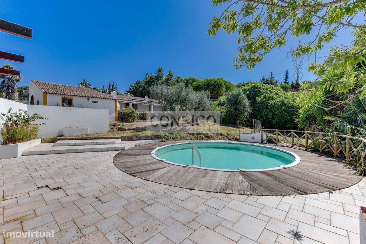 Moradia de campo com piscina em Alhandra-7