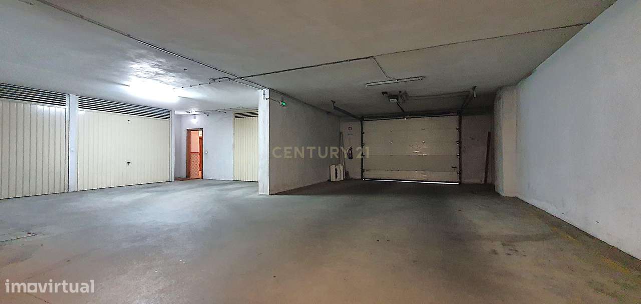 Apartamento T2 Centro da Cidade I  Garagem I Elevador-21