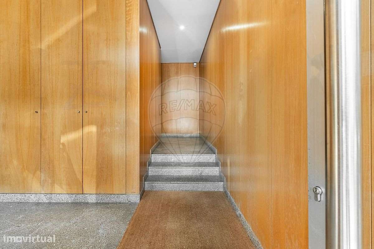 Apartamento T3 situado em Celeirós-16