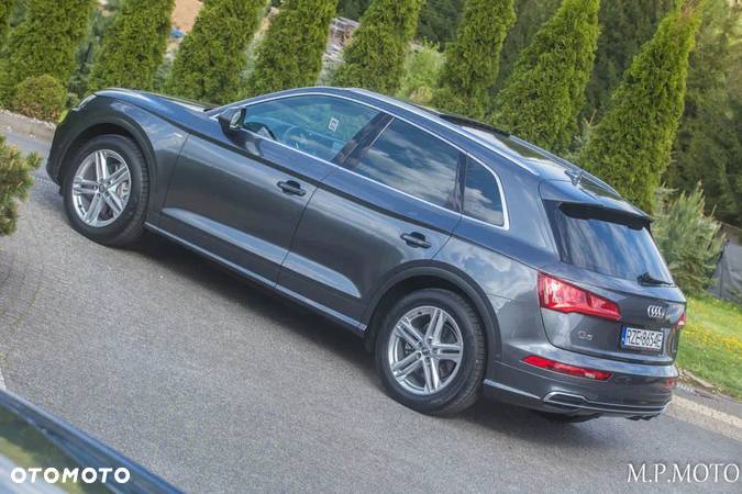 Audi Q5 2.0 TDI quattro S tronic sport - 4