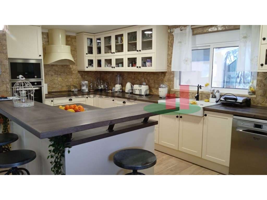 Moradia T3 com Piscina e Terreno em Terrugem - Sintra***RIOMAGIC*** - Grande imagem: 4/25