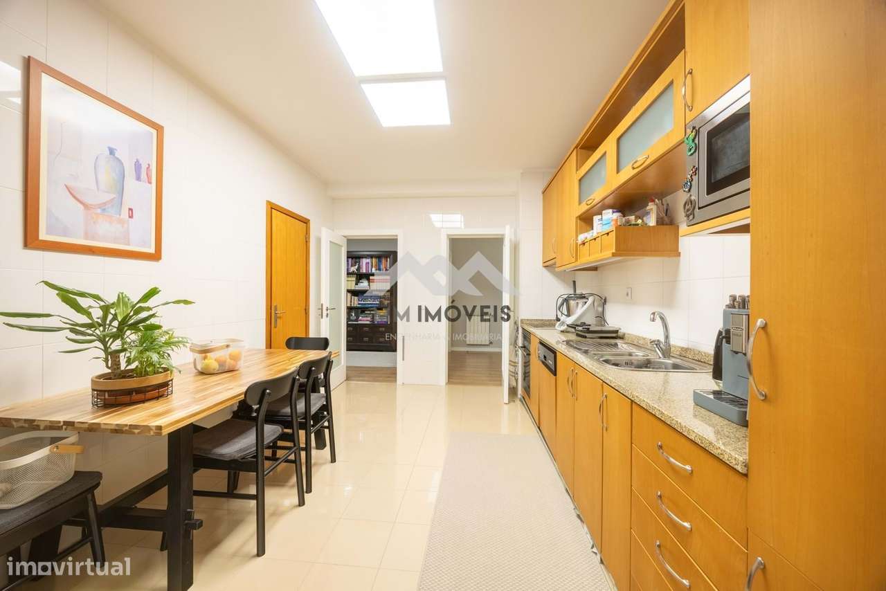 Apartamento T3 | Rio Tinto | Renovado | Varanda | Suite | Transportes - Grande imagem: 5/32