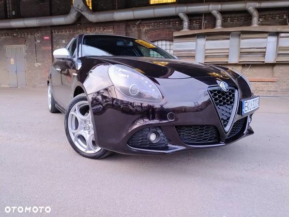 Alfa Romeo Giulietta 2.0 JTDM 16V Turismo - 2