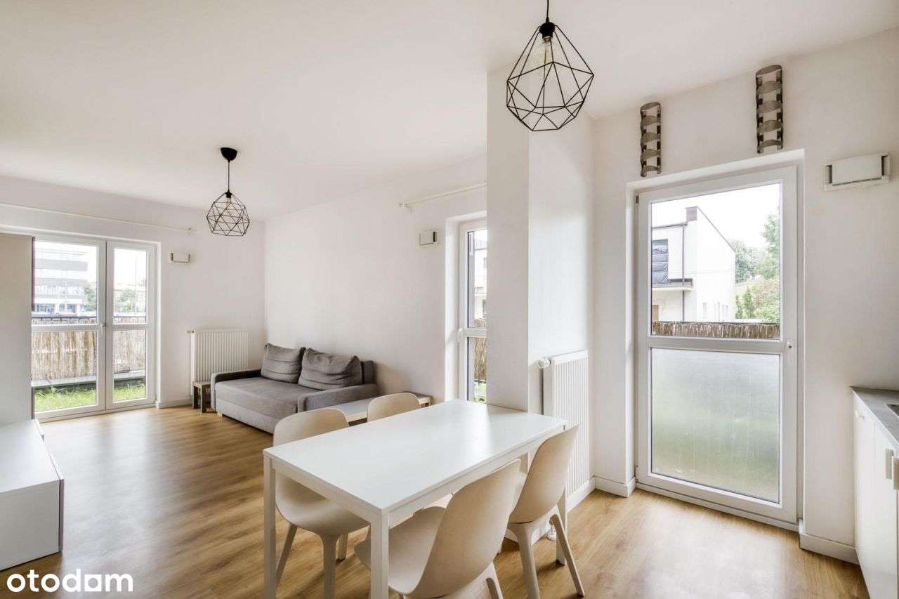 Wagonowa, 3 pokoje z ogródkiem w nowym budynku-0