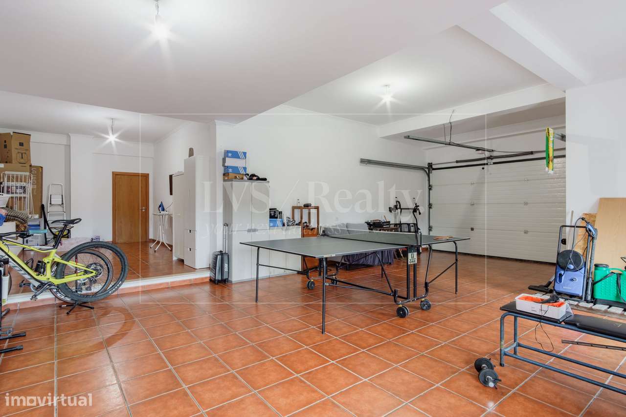 Moradia Isolada T5 com Piscina, Gradil-19