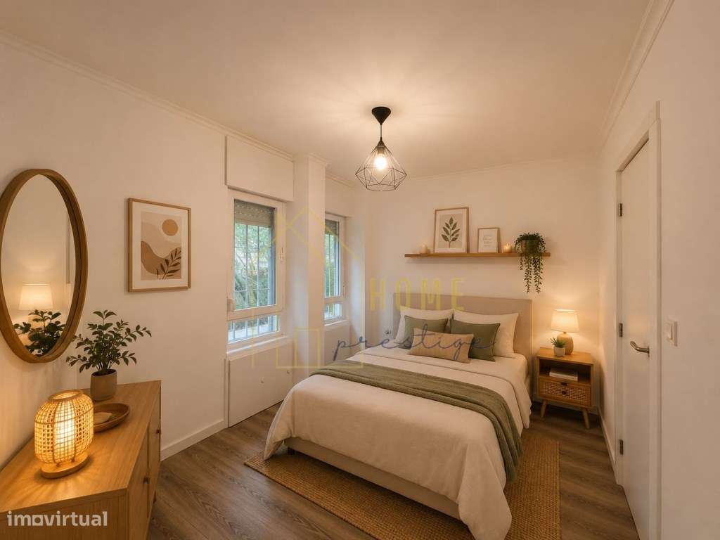 Fantástico Apartamento T2 Remodelado no Monte da Caparica-4