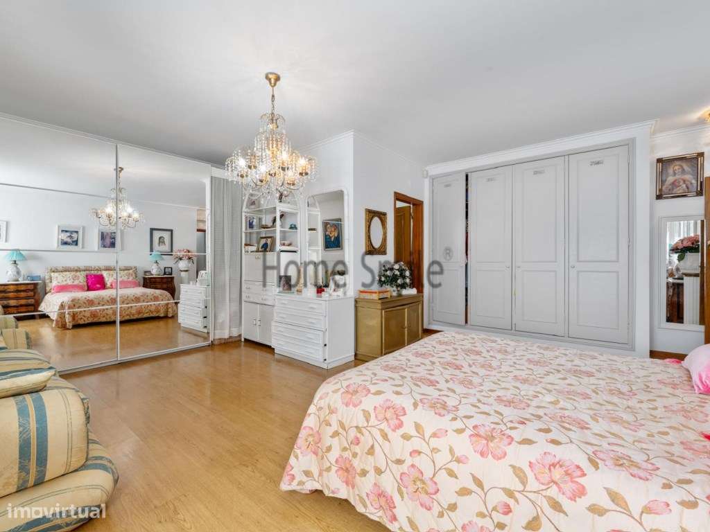 T3+1 COM 2 TERRAÇOS. ANEXO COM PISCINA-44