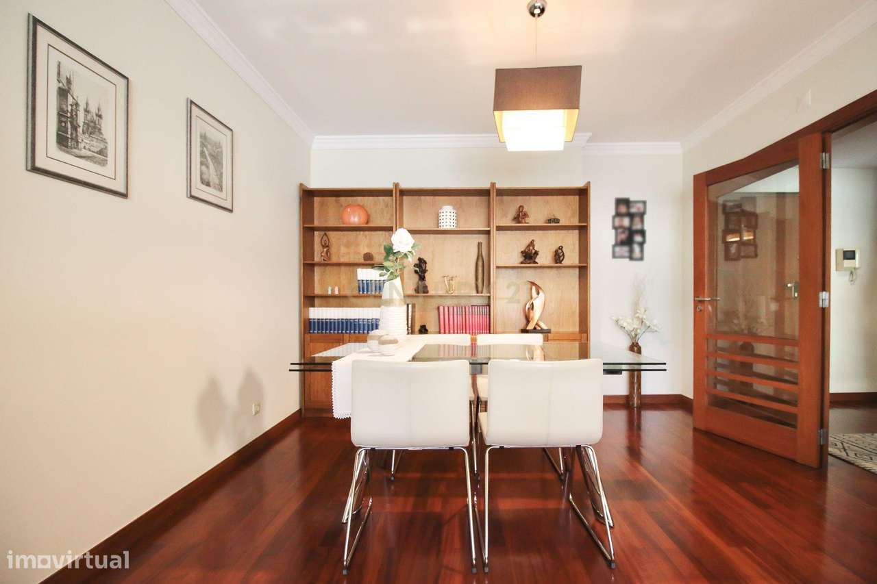 Elegância e Exclusividade no Bairro das Artes T3 Remodelado | Rua Migu-6