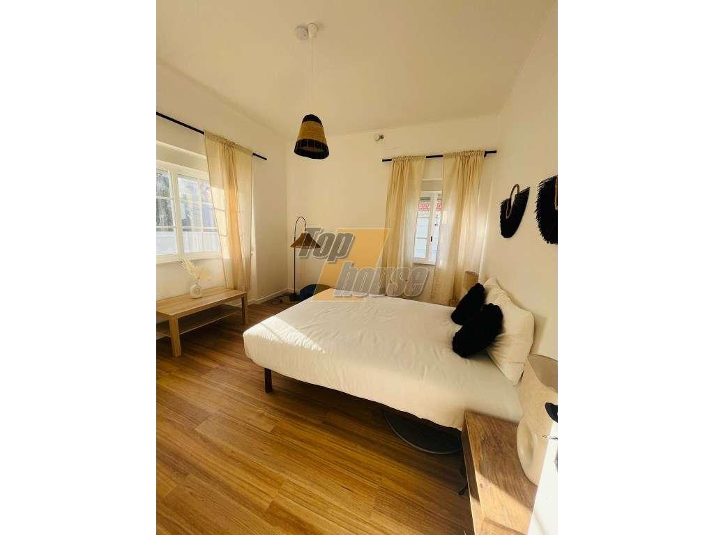 Moradia isolada T10 Costa de Caparica-37