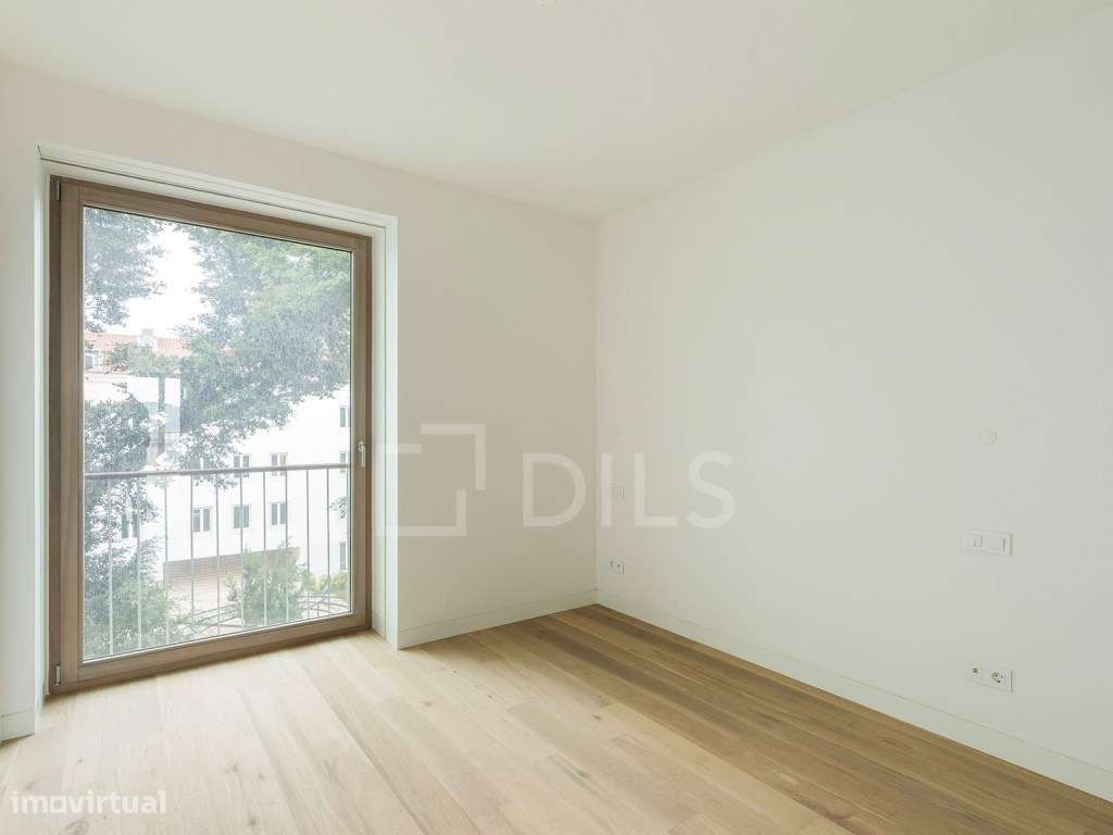 Apartamento T2 na Estrela, Lisboa, com vista rio e garagem-5