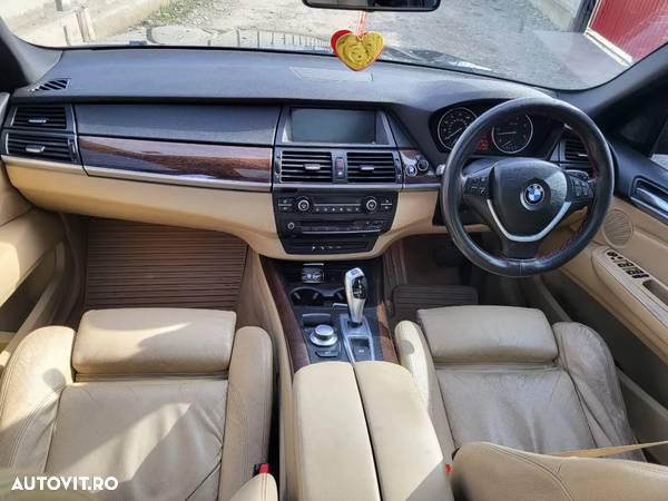 Dezmembram/Piese BMW X5 E70 - 9