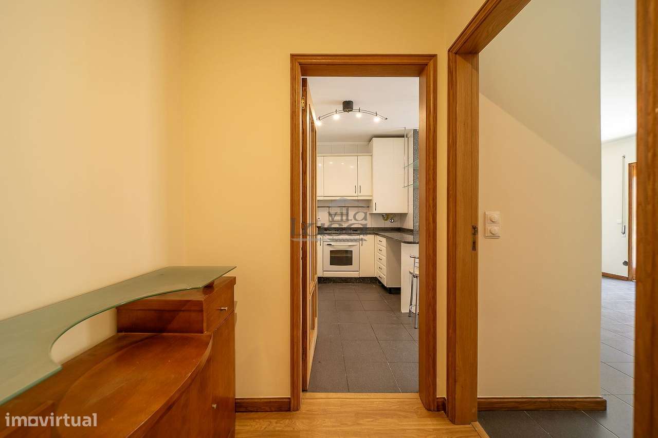 T2 em Seixezelo V.N. de Gaia. com lugar de garagem e arrumos.-18