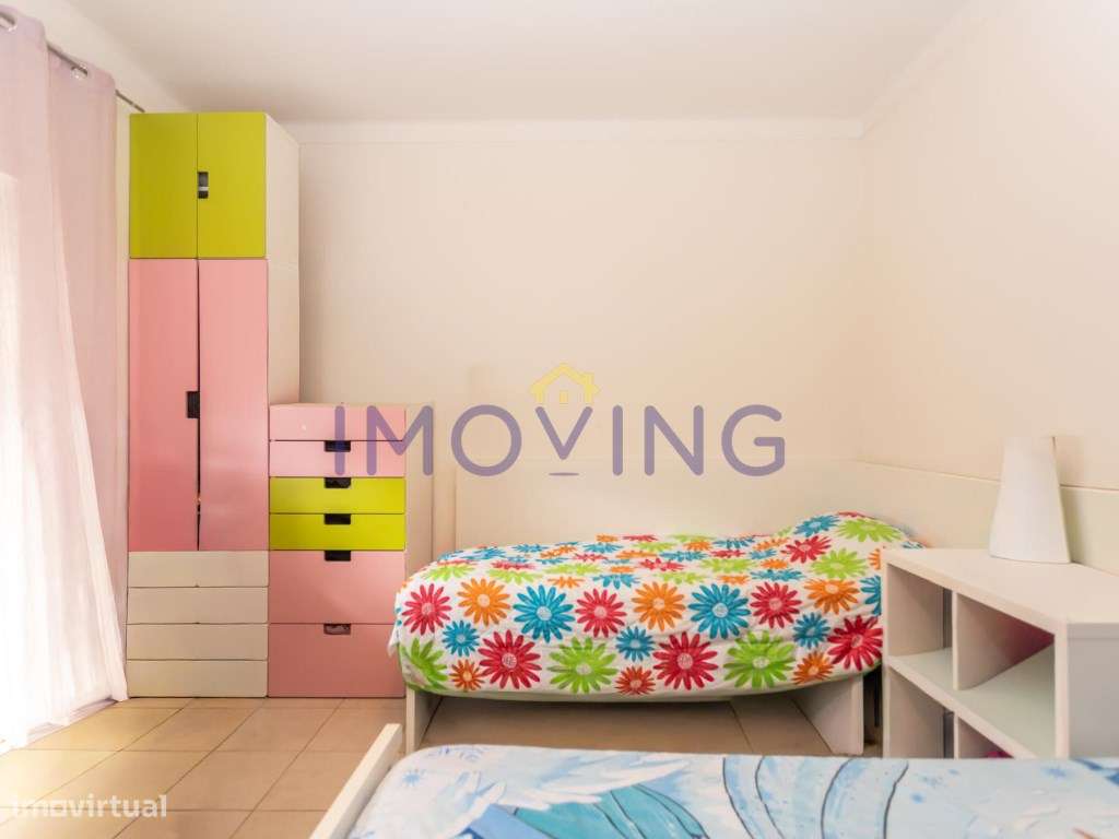 Apartamento T2 para venda no Barreiro-5