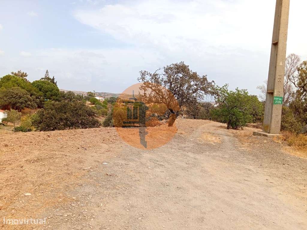 Terreno Rustico com água na zona da Corte António Martins-5